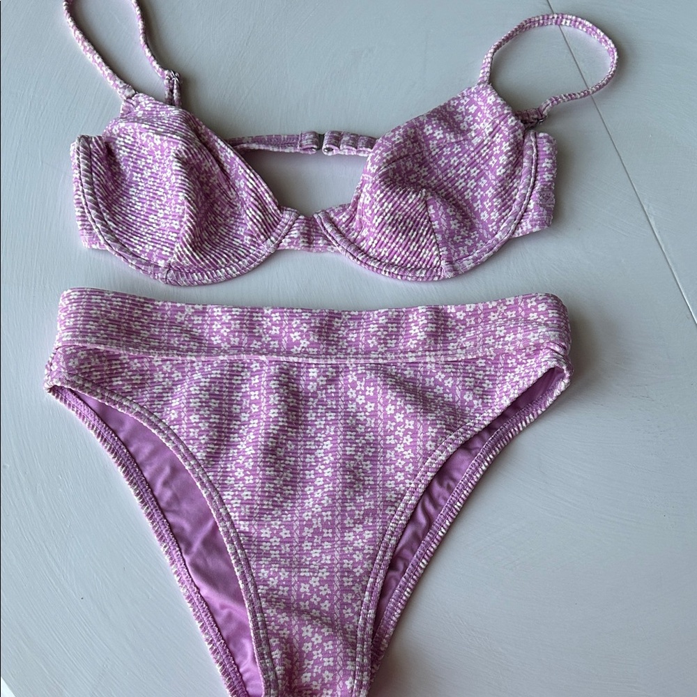 Billabong Bikini Set